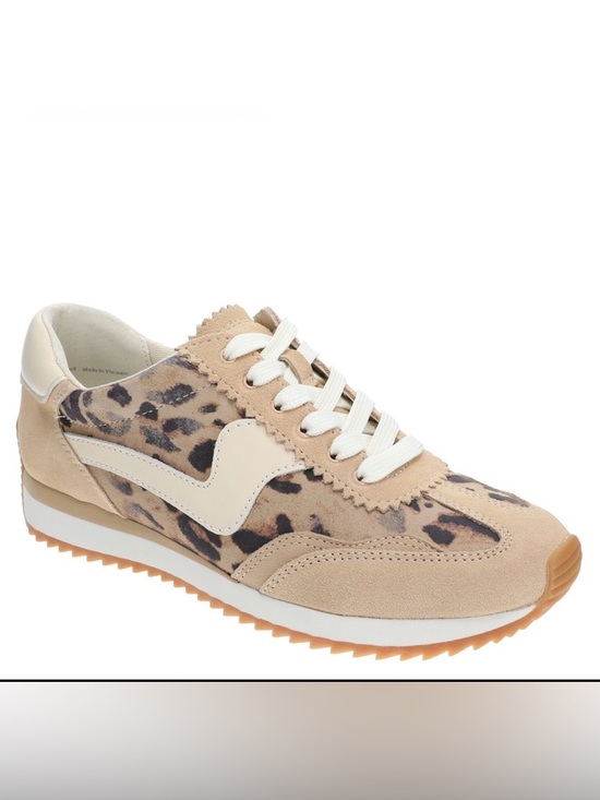 Dolce Vita Shoes - Dolce Vita Beige Leopard Print Tan Sneakers 
Women’s Size: 7.5